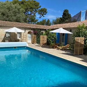 Couette-café Le Patio Aux Oiseaux, La Ciotat